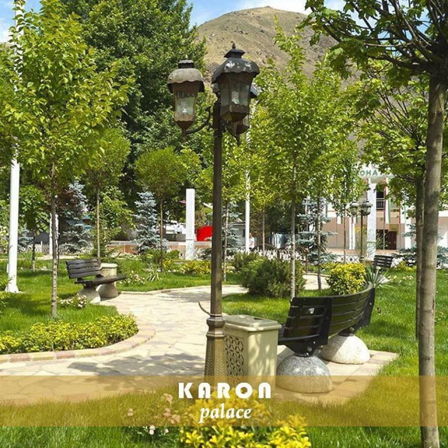 Отель Karon Palace Qal'ai Khumb Экстерьер фото